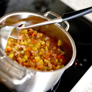 repas du midi (soupe) les premiers mercredis du mois.